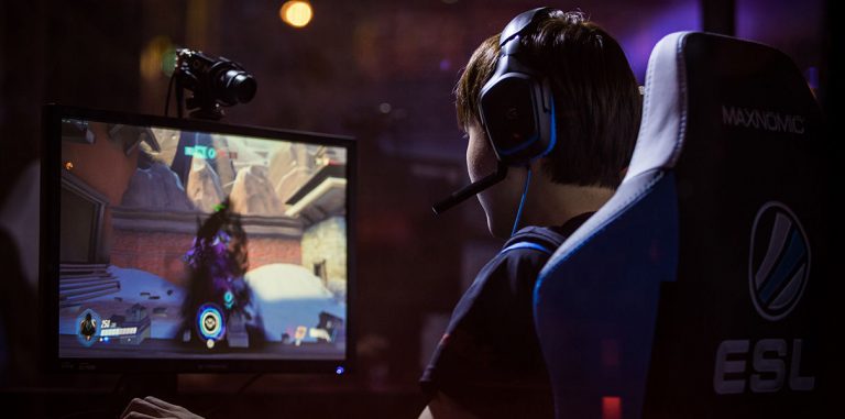 Игроки в Overwatch получат медицинскую страховку и регулярную зарплату