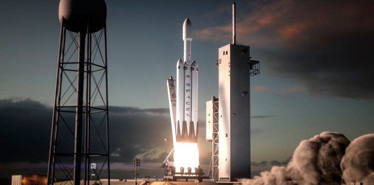 Первый запуск Falcon Heavy состоится в ноябре