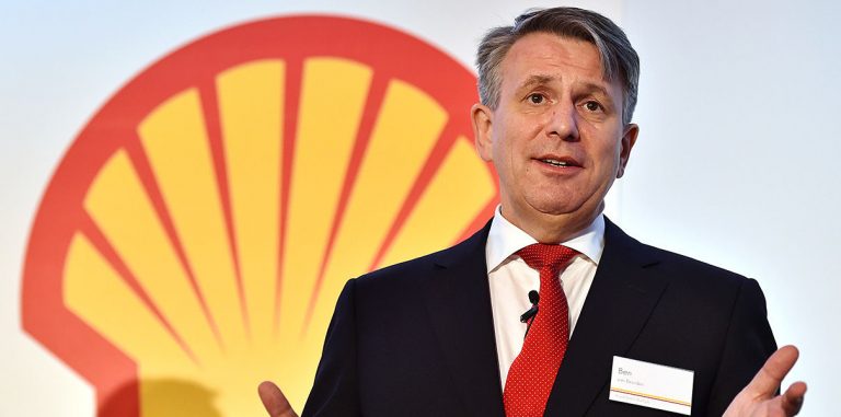 Глава Royal Dutch Shell хочет себе электрокар