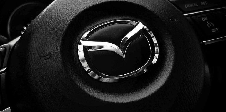 Mazda создала первый в мире бензиновый двигатель без свечей зажигания