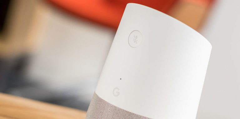 На Google Home появились бесплатные звонки по США и Канаде