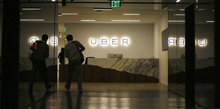 Uber предложили объединить с Tesla