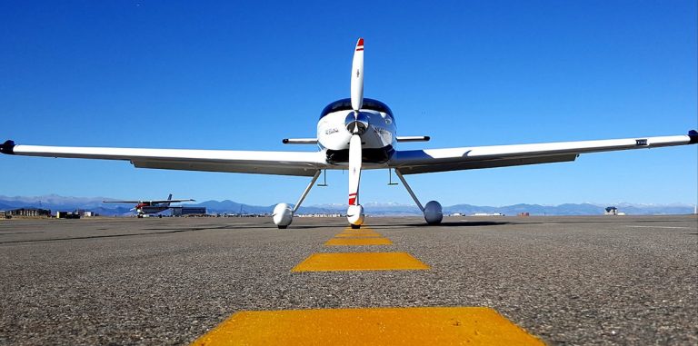 Электросамолет Sun Flyer выгоднее бензиновых аналогов