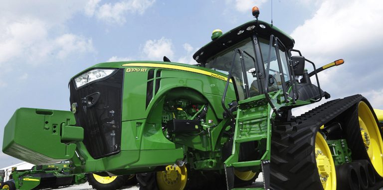 John Deere купил ИИ-систему уничтожения сорняков за $300 млн