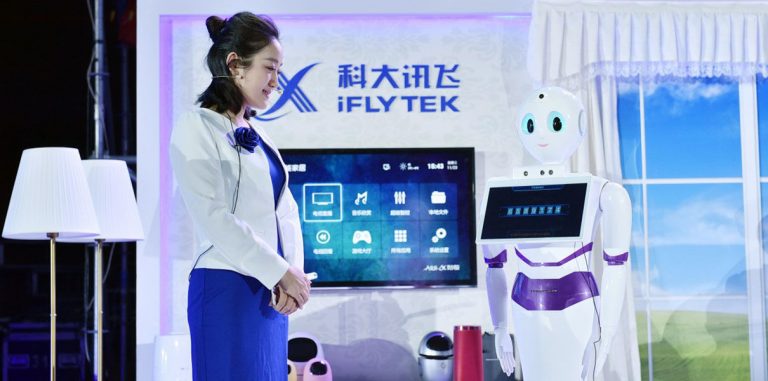 500 млн китайцев помогают стартапу iFlytek сделать их ИИ лучше