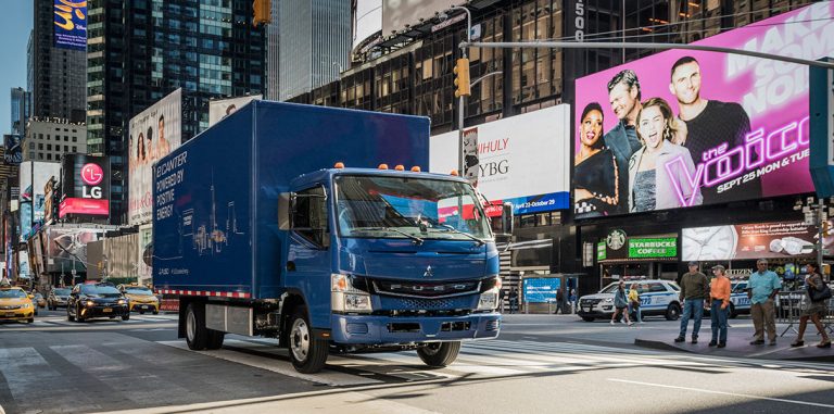 Daimler представила электрогрузовик eCanter