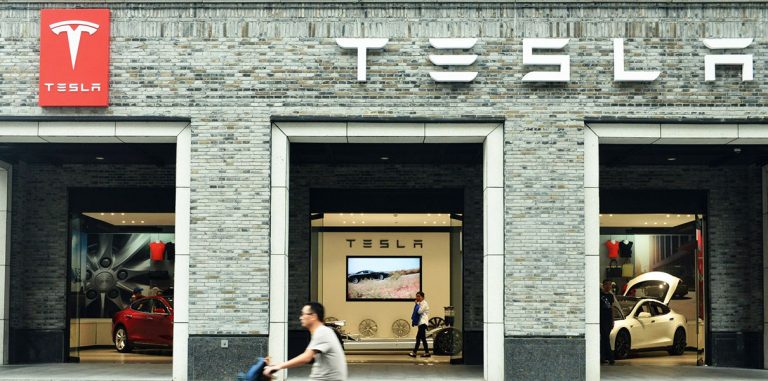 Инвестор Джим Чанос: «Tesla по своей структуре не прибыльна»