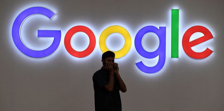 Google работает над созданием конкурента Amazon Echo Show