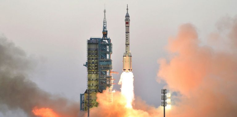 «Китай развивает космическую отрасль в 5 раз быстрее США»