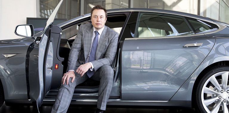 «Люди вкладывают не в Tesla, а в Маска»