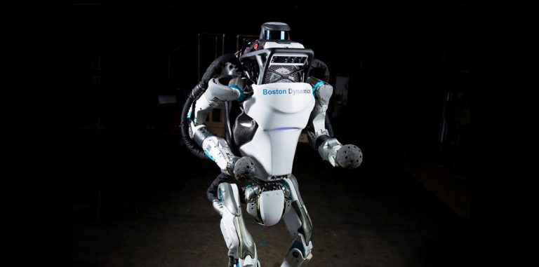 Гуманоид Atlas от Boston Dynamics научился прыгать и делать сальто