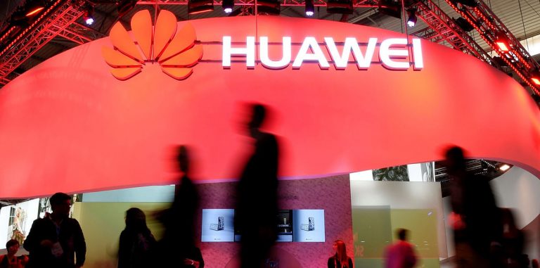 Huawei выпустит систему распознавания лиц в 10 раз точнее Apple FaceID