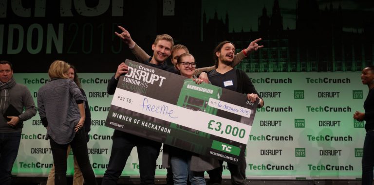 Disrupt London 2015: прокладки с маячком и лечение по СМС