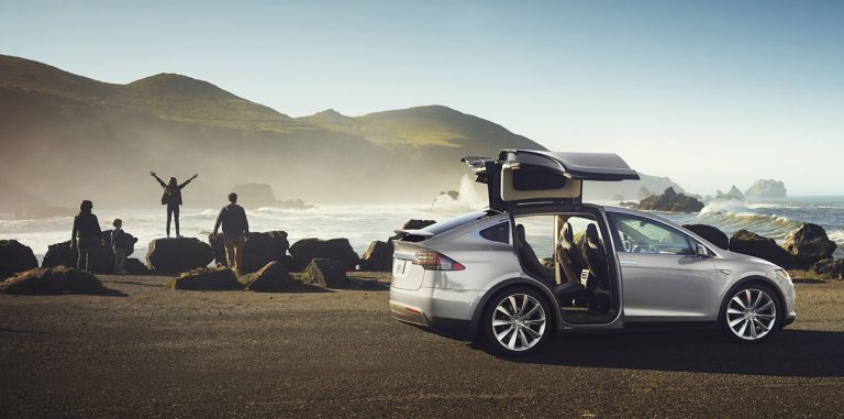 Сотрудники Tesla: «90% автомобилей Model S и Model X выходят с дефектами»