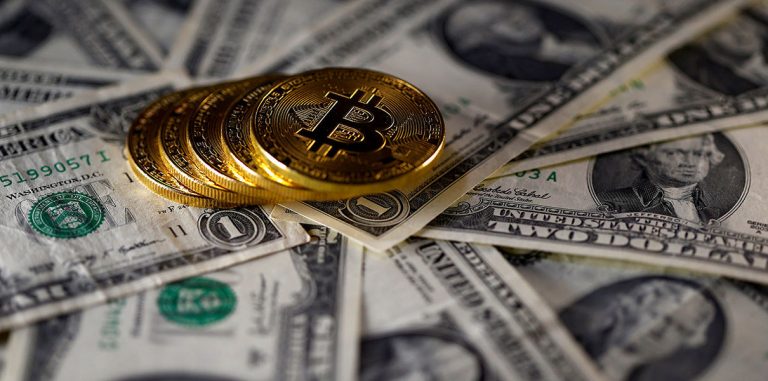 Стартапы начали выдавать кредиты под залог биткойнов