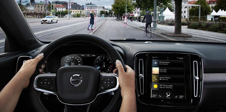 71% европейцев не хотят беспилотных автомобилей