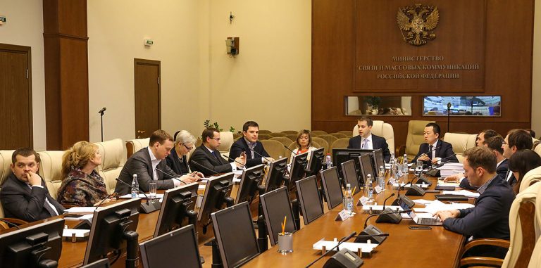 Фонд развития ИТ поддержит производителей российского ПО