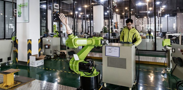 Страны Азии — лидеры по внедрению промышленных роботов