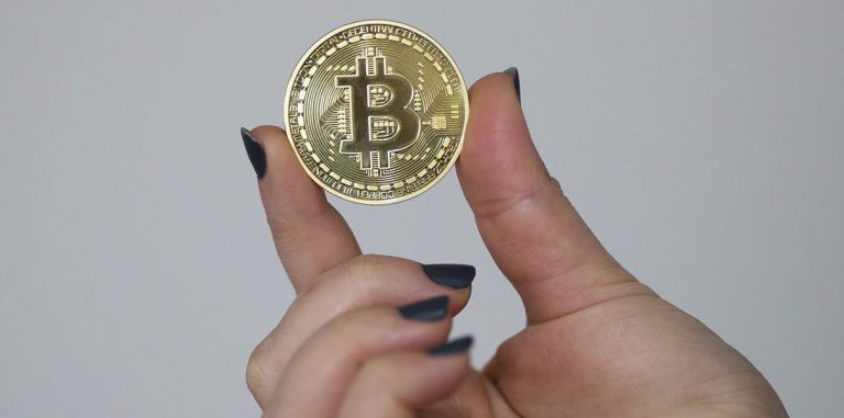 Goldman Sachs: «Биткойн заменит доллар в африканских странах»