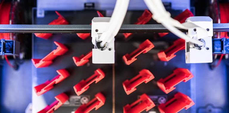 Новая технология позволяет менять цвет напечатанных 3D-деталей