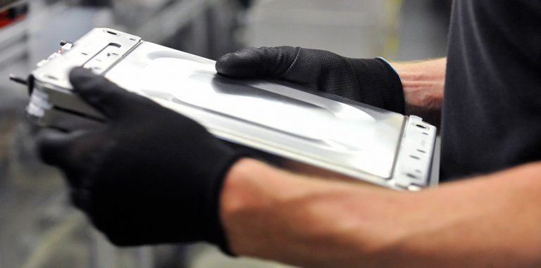 Разработан первый серийный литий-металлический аккумулятор
