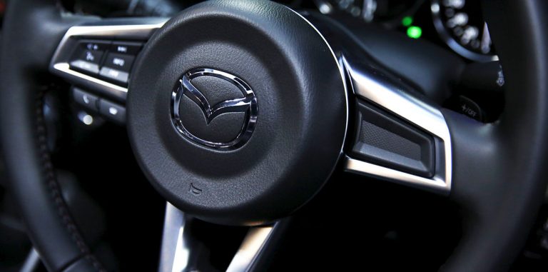 Mazda выпустит ДВС такой же экологичный, как электродвигатель