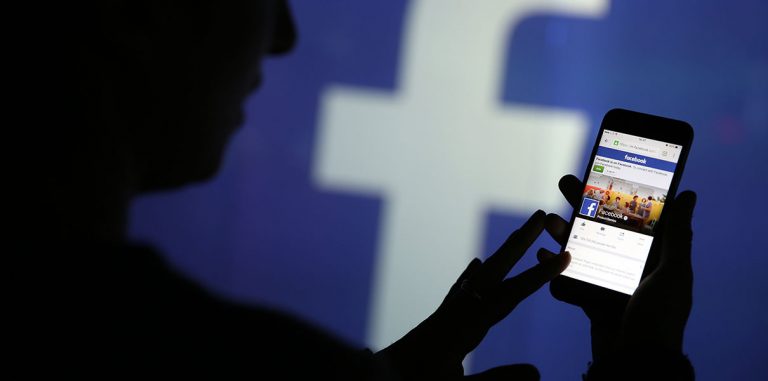 Цукерберг: «Люди сидят в Facebook на 50 млн часов меньше, чем раньше»