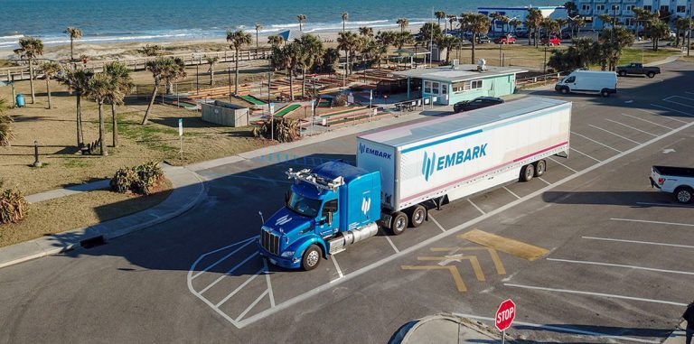 Беспилотный грузовик Embark доехал из Калифорнии во Флориду