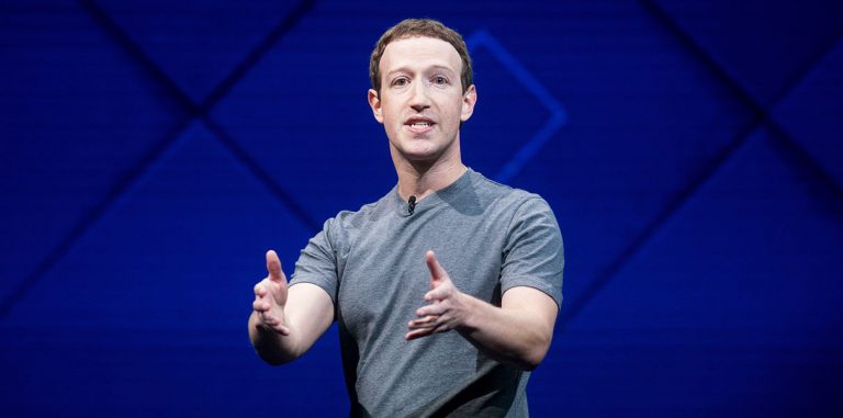 Цукерберг может продать акции Facebook на $13 млрд