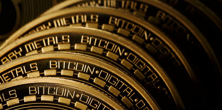 Газпромбанк начнет работать с криптовалютой