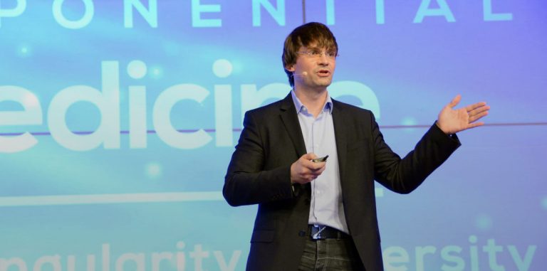 Алекс Жаворонков, Insilico Medicine: Как нейросети создают пилюлю от старения