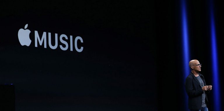 Apple запатентовала технологию автозамены ругательств в песнях