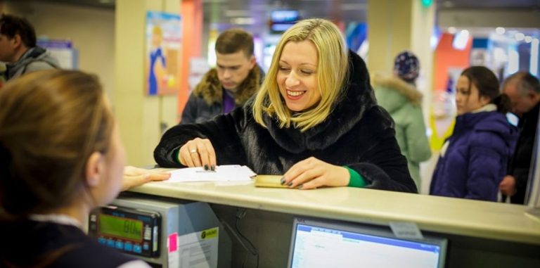 Правительство России разработает идентификационную карту, которая заменит паспорт