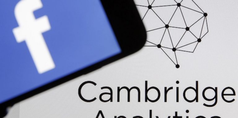 Закрылась компания Cambridge Analytica, причастная к утечке данных 87 млн пользователей Facebook