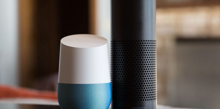 Хакеры смогли управлять сервисами Siri и Alexa с помощью неслышных для человека звуков
