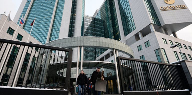 Российские банки начали сбор биометрических данных своих клиентов