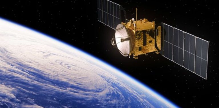 Facebook снова разрабатывает спутники для раздачи интернета из космоса