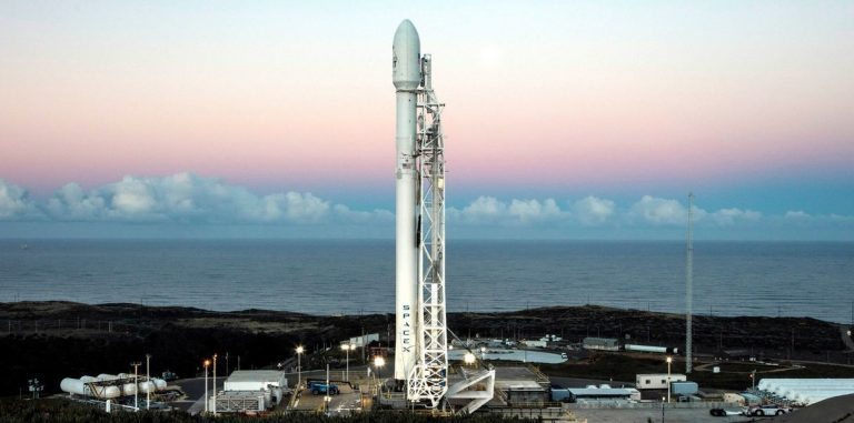 SpaceX запускает ракету Falcon 9 c телекоммуникационным спутником Iridium NEXT: прямая трансляция