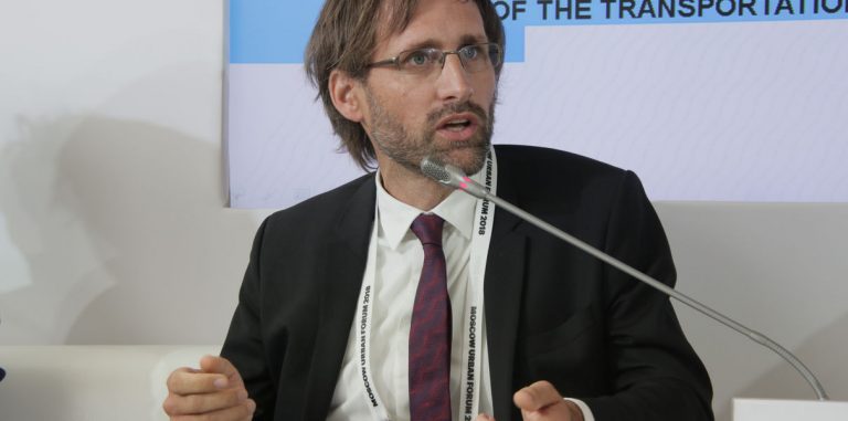 Филипп Роуд, LSE Cities: самый кошмарный сценарий — беспилотники, ездящие по городу, чтобы не платить за парковку