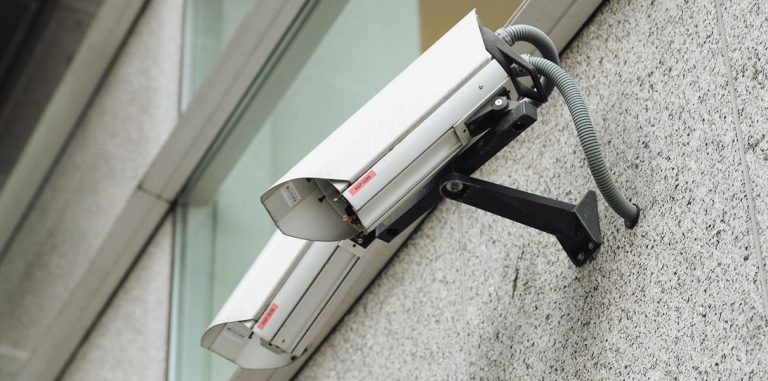 Разработка российских ученых поможет находить террористов в толпе