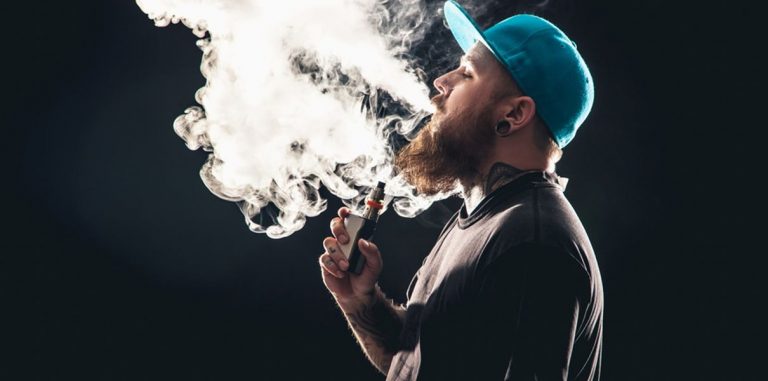Исследование: 70% позитивных отзывов о вейпах в интернете — фейк