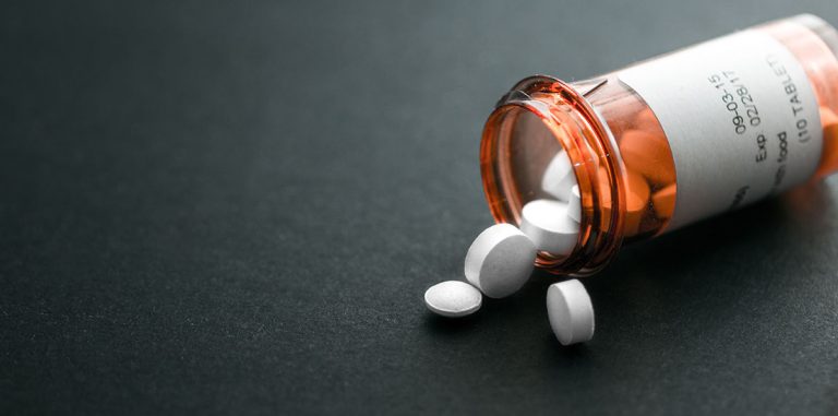 Биоценоз в фарме: зачем нужна альтернатива антибиотикам и как работают лекарства нового поколения