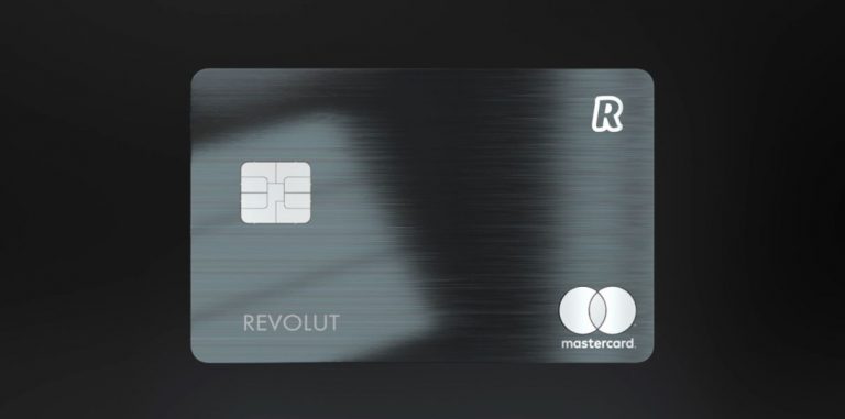 Стартап Revolut выпустил металлическую карту с кешбэком в криптовалюте