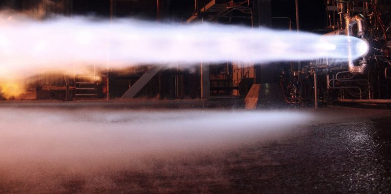 Blue Origin ведет разработку мощного ракетного двигателя
