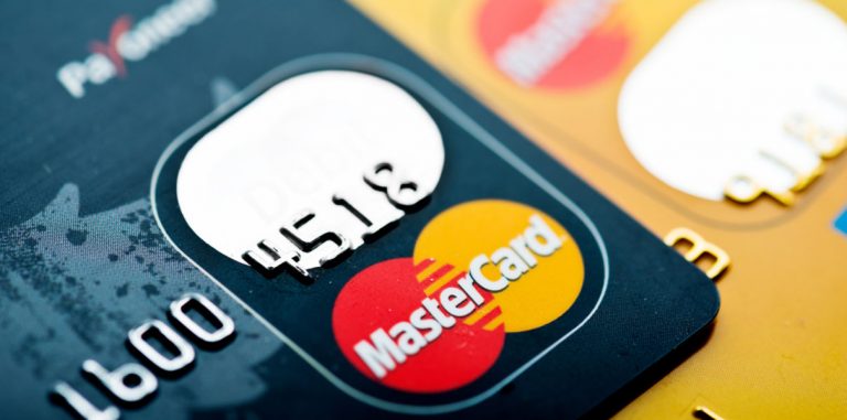 Bloomberg: Mastercard предоставляет Google данные о покупках своих клиентов