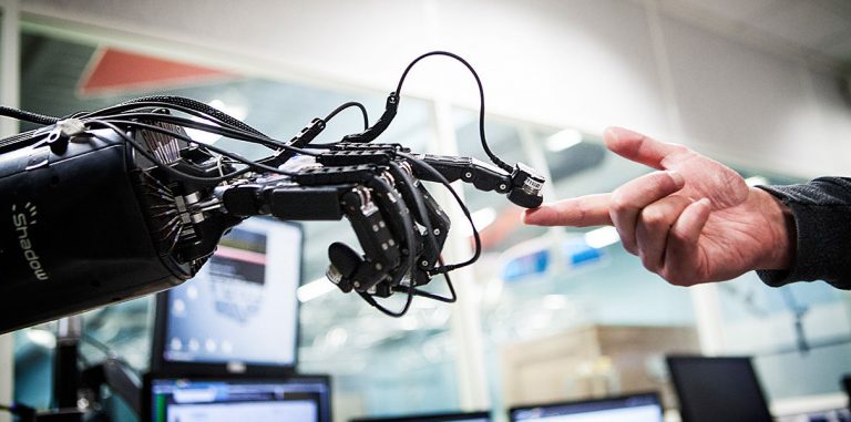 Что делать, чтобы роботы не отняли у нас работу: 4 совета эксперта