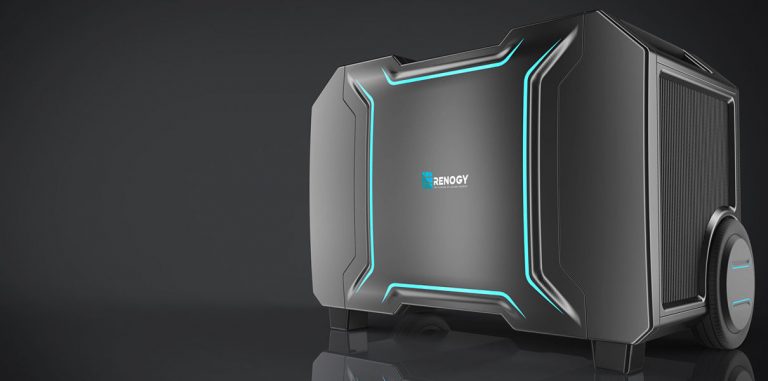 Солнечный генератор Lycan Powerbox производит 900 ватт-час