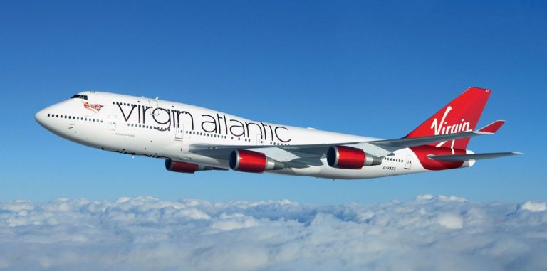 Самолет Virgin Atlantic перелетел Атлантику на топливе из выбросов сталелитейного завода