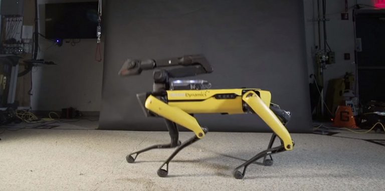 Boston Dynamics научили робота танцевать под фанк