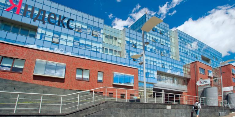 Сбербанк ведет переговоры о покупке контролирующего пакета в «Яндексе»